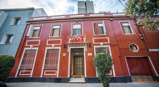 Hotel Sahara Inn, Забронировать Отель Отели в центре Сантьяго, в центре, Парковка, недорого