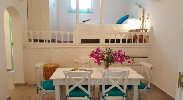 Апартаменты Amalthia House