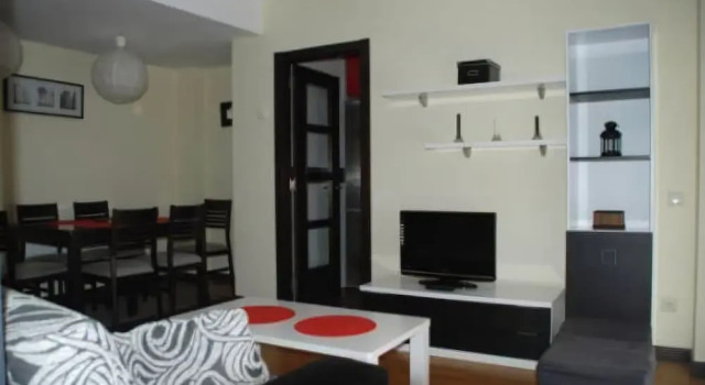 Avila Flats Soterraña "Plaza del Rastro"