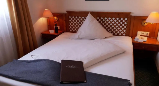 Номер Comfort Brauereigasthof Dachsenfranz