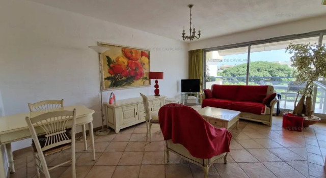 Appartement Cavalaire-sur-Mer, 3 pièces, 4 personnes - FR-1-100-272, Забронировать Апартаменты/квартира Апартаменты Кавалер-сюр-Мер, рядом с Пляж Кавалер-сюр-Мер, Апартаменты/квартира