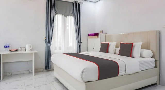Люкс Standard Capital O 93794 Athallah Homestay Syariah