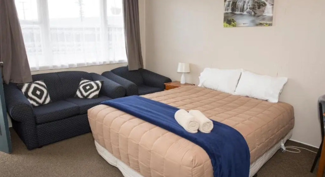 Шестиместные апартаменты с 2 комнатами Greymouth Motel