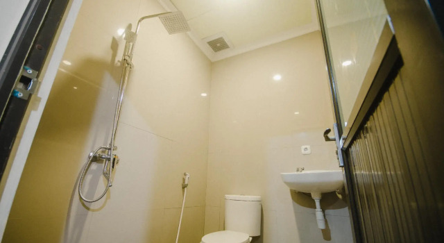 Deluxe Zimmer JC Homestay Jember