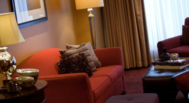 Полулюкс c 1 комнатой Wyndham Grand Oklahoma City Downtown