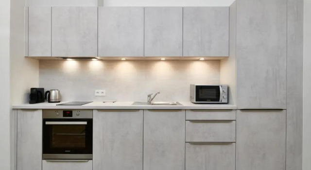 Appartamento 2 camere con balcone VN48 Suites by Adrez