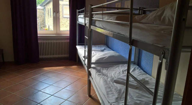Hotel Pastis, Забронировать Отель Пиллиг Мозель - Германия