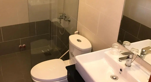 Четырёхместный номер Standard с видом на сад Dong Xuan Hong Hotel