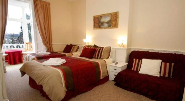 Warwick Hotel, Забронировать Отель Отели Лландидно 3 звезды, рядом с Pen-y-Dinas Hillfort, 3*