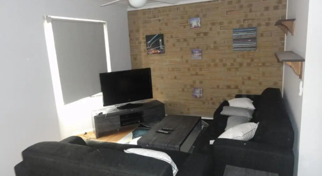 Prime location & spacious, Забронировать Отель Отели Аделаиды с парковкой, рядом с City of Adelaide Golf Links, Парковка
