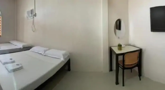 Четырёхместный семейный номер Standard Star Plus Pension House