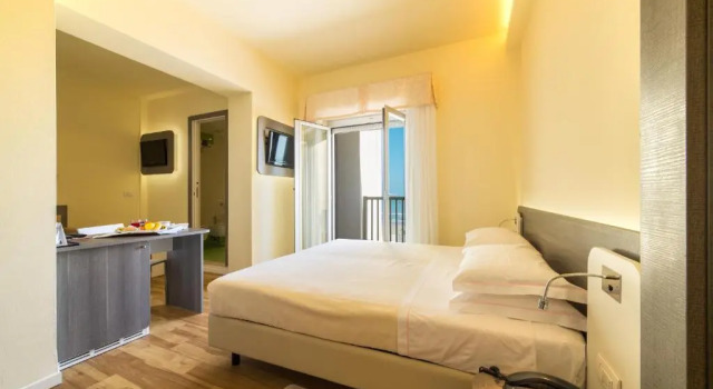 Четырёхместный номер Standard Hotel Gemma