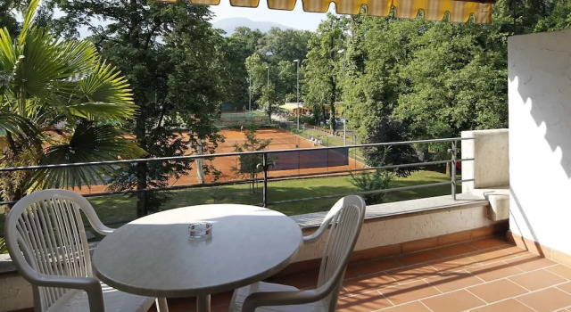 Двухместный семейный номер Standard Aparthotel Al Lago