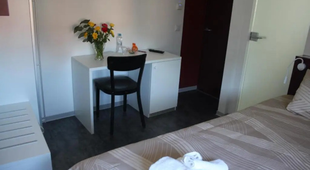Albergo Porta Verzasca, Забронировать Отель Гордола Piano di Magadino