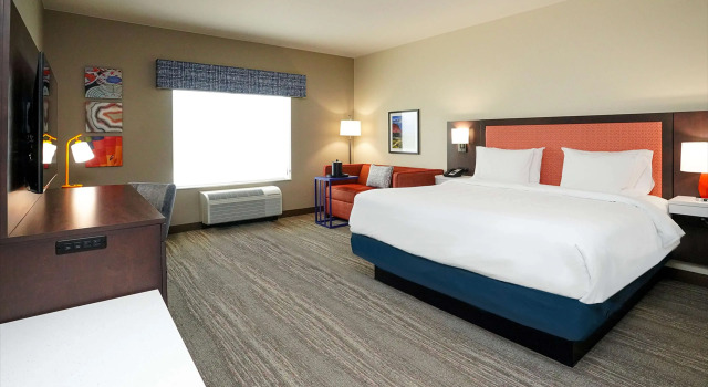Hampton Inn Colorado Springs I-25 Central, Забронировать Отель Колорадо-Спрингс Колорадо