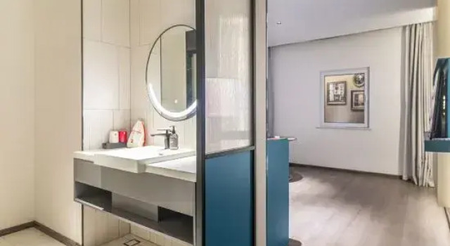 Люкс Deluxe Ibis Taiyuan West Changfeng Street MixC