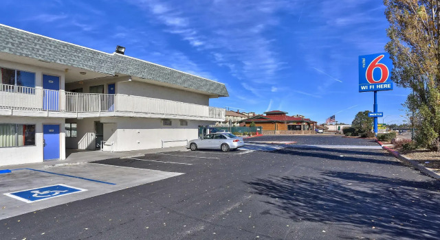 Motel 6 Flagstaff, AZ - Butler