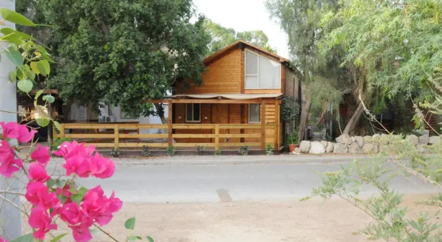 Chalet Dead Sea Dawn