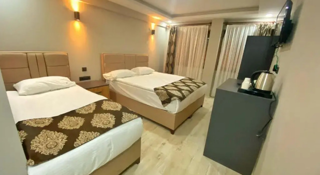 Трёхместный номер Standard Whitestone Hotel