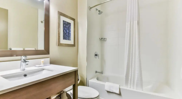 Четырёхместный номер Premium Comfort Hotel Airport North