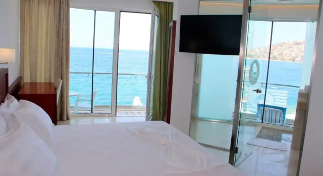 Deluxe Doppel Zimmer mit Meerblick Hotel Delfini