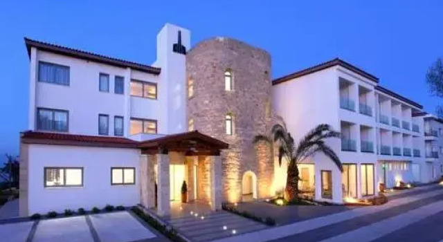 Suite junior Vue jardin Droushia Heights Hotel