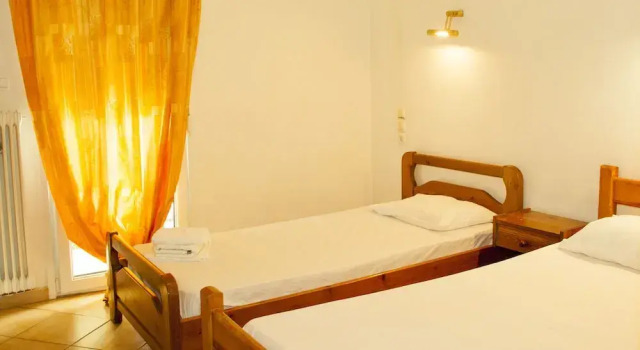 Двухместный номер Standard с балконом Stavrodromi Hotel