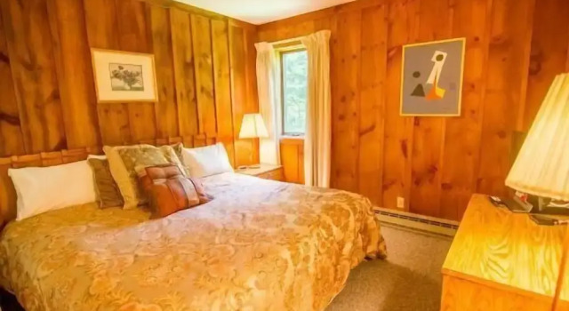 Whiffletree D3, Varaa Hotelli Hotellit New England uima-altaalla, Uima-allas
