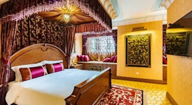 Люкс Executive Spring Legend Holiday Hotel