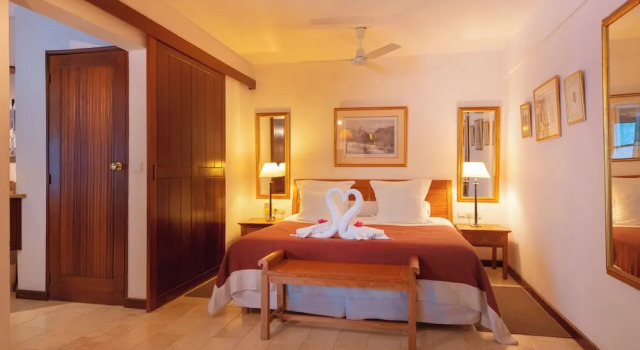 Двухместный номер Deluxe с балконом Le Saint Alexis **** Hotel & Spa
