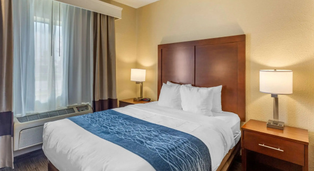 Двухместный люкс Comfort Inn Rockford near Casino District