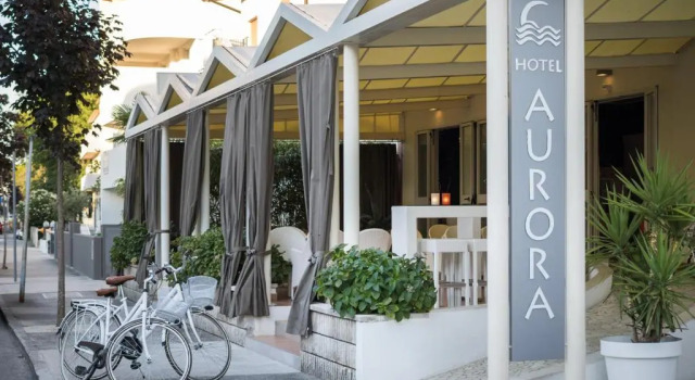 Hotel Aurora