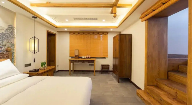 Двухместный номер Standard с видом на город Lijiang FYS Wen Jin Yuan Hotel