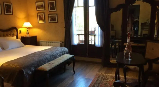 Полулюкс Hotel City Bell