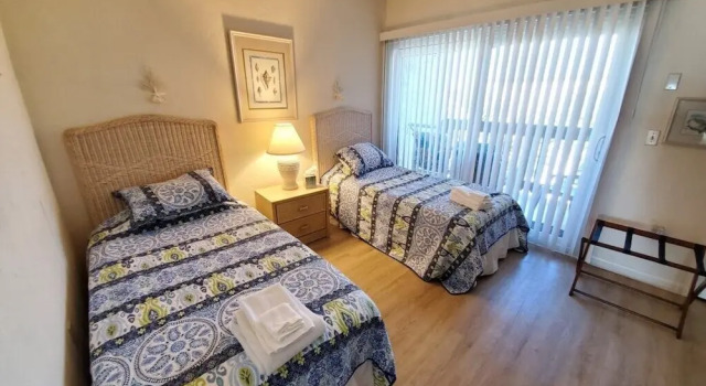 Island House A208, Rezerwuj Hotel Hotele w Saint Augustine Area z parkingiem, Parking