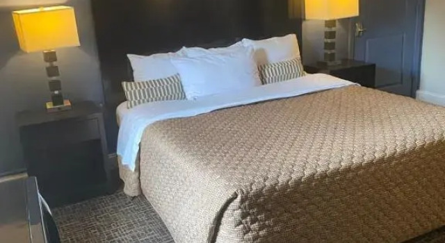 Номер Standard Fairview Inn Airport