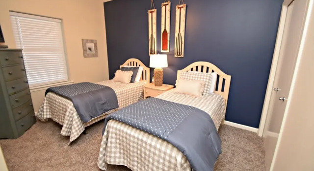 Phoenix VII, Boek Appartement Orange Beach 