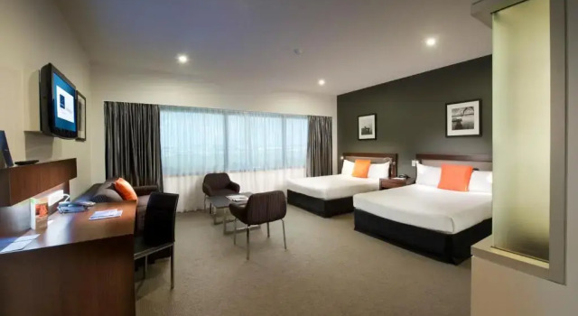 Четырёхместный номер Standard Novotel Brisbane Airport