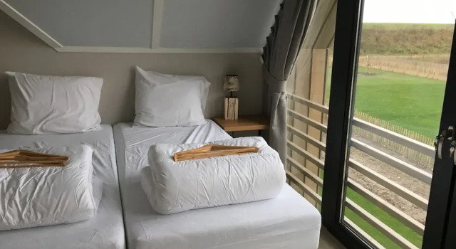 Коттедж Villa Oesterdam Deluxe Sleeps 8