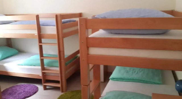 Кровать в общем номере Hostel Bojo