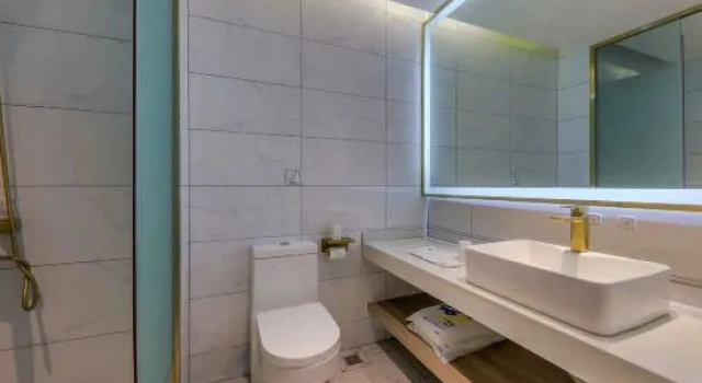 Люкс 7 Days Premium Hotel