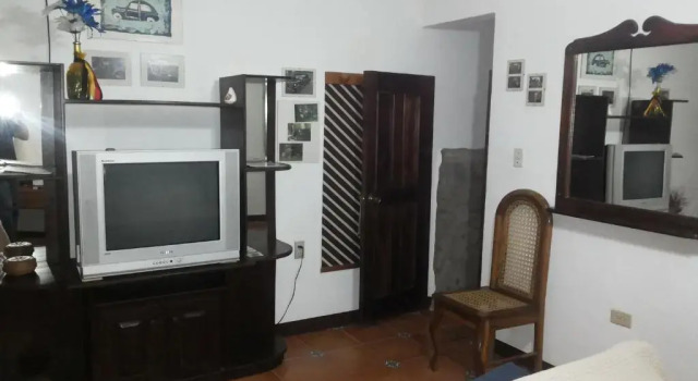 Charly's Guest House, Rezerwuj Pensjonat Hotele w Granada Region z parkingiem, Parking