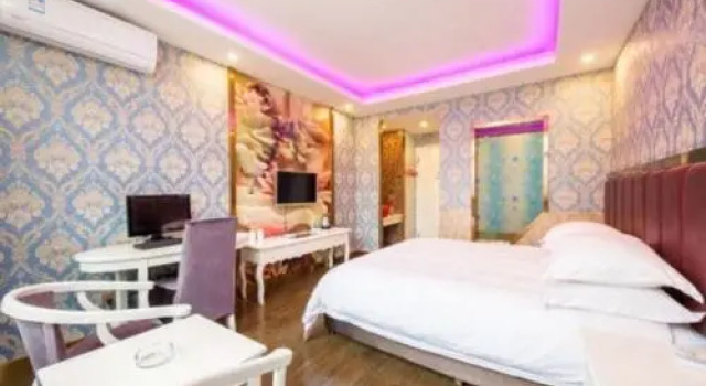 We Home Business Hotel