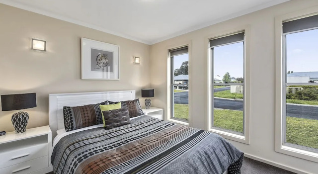 Апартаменты с 3 комнатами Megan Court Apartments