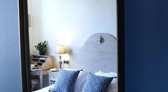 Двухместный номер Comfort с балконом The Originals Boutique, Hôtel du Parc, Cavaillon