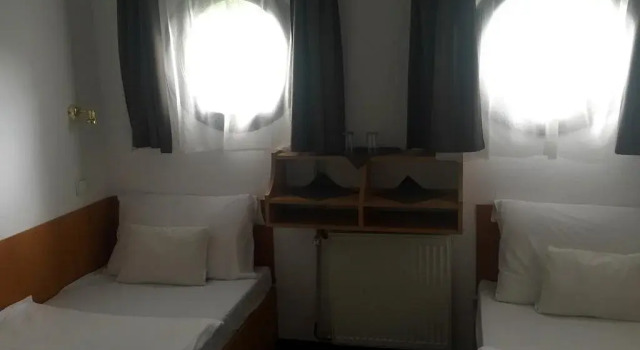 Botel Hotel Lisa
