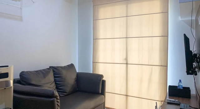 Апартаменты Warm And Homey 1Br At Belmont Residence Puri Apartment
