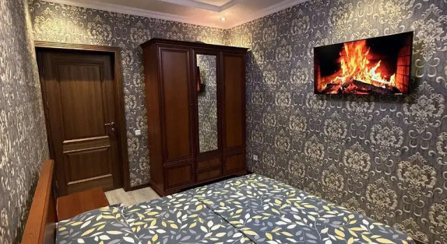 Royal Rentals (Роял Ренталс) на улице Садика Азимова 63