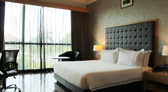 Symphony Suites