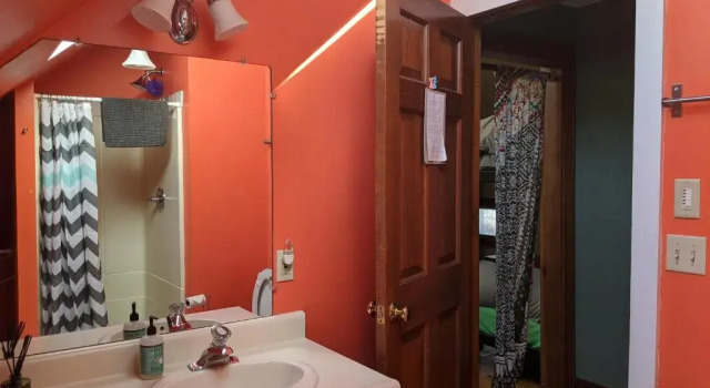 Кровать в общем номере Hostel Tevere